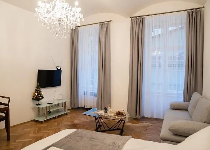 Cozy Flat By Wenceslas Square!